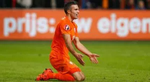 Холандски голаджия заменя Кавани в ПСЖ