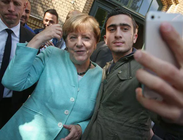 Обвинения срещу Меркел заради хаоса с бежанците