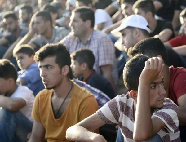 Турция получава 3 млрд. евро помощ за бежанците