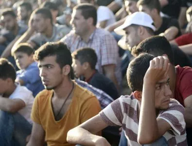 Сърбия издава дебитни карти на нуждаещи се бежанци