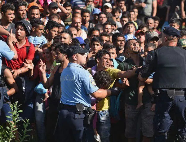 Хърватският премиер: Мигрантите да бъдат спирани в Гърция 