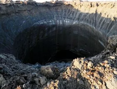 Изясниха природата на загадъчния кратер на Ямал