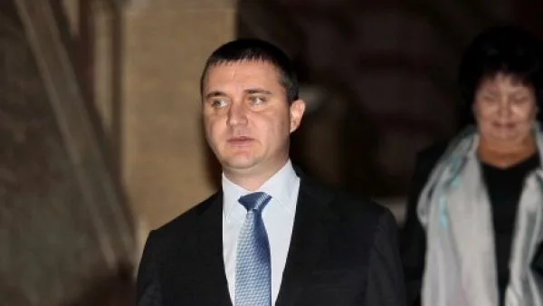 Горанов: Актуализацията на Бюджет 2015 е неизбежна, поемането на дълг догодина е необходимо