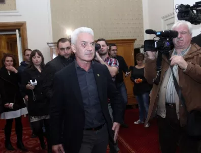 Цацаров: По-добре пробация за Сидеров сега, отколкото дело с години