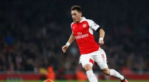 Проблеми за Арсенал преди мача с Ливърпул