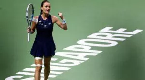 Радванска спечели титлата в Сингапур след 2 часа битка с Квитова