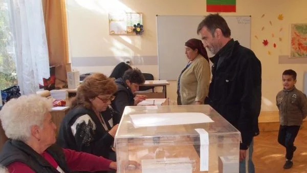 И фалшиви подписи не помогнаха да се касира вотът за общински съветници във Варна