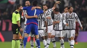 Нулев интерес и при загубата на Юве на приятелската "Шампионска лига"