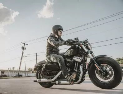 Harley-Davidson: тъмни цветове и повече мощност