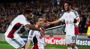 ВИДЕО: Перфектният пряк свободен удар 