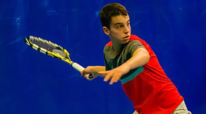 15-годишно бг тенис чудо с "уайлд кард" за турнира в София