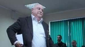 "Левски" пенсионира Баждеков