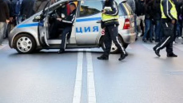 Около 1000 служители на МВР в Смолянска област протестират