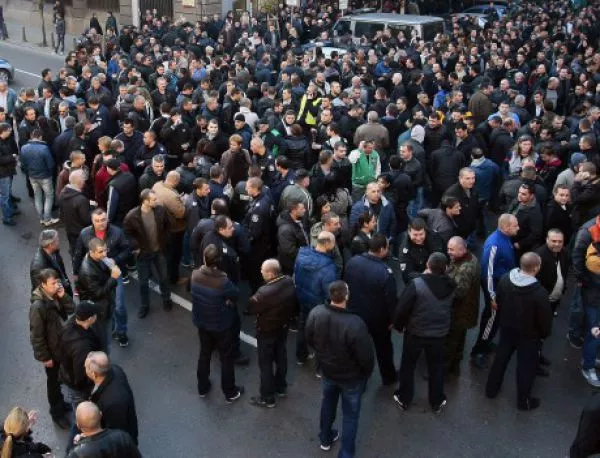 Полицаи и военни блокираха главен булевард в Пловдив