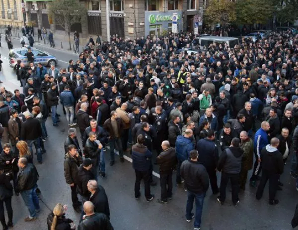 10 хил. полицаи ще протестират пред парламента