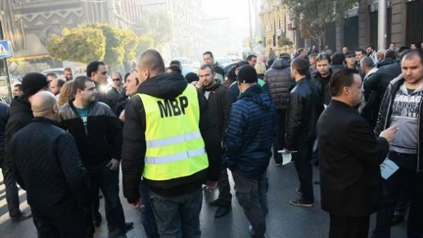 Полицейските синдикати и МВР отново не се разбраха, протести ще има и вечерта