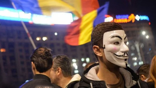 Управляващите в Румъния пак опитаха амнистия на корумпираните политици