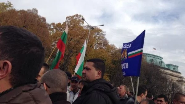 Полицаите утре отново излизат на протест