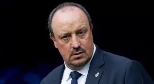 Бенитес се готви да излезе дефанзивно срещу Барса - вижте стартовите 11