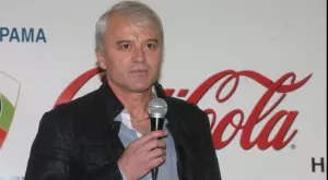 Дончо Донев пред Nostrabet: Националният отбор може да бъде оправен само по един начин