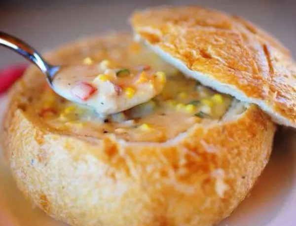 Рецепта на седмицата: Супа в хлебче 