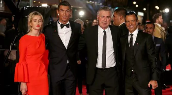 "AS": Бенитес и Перес отсвириха премиерата на филма за Роналдо