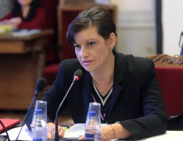 Дариткова: В политиката не може да си дълго, а професията ми е за цял живот