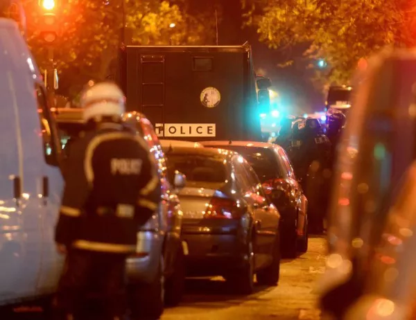 Кървава драма в центъра на Париж, един загина, а четирима са ранени