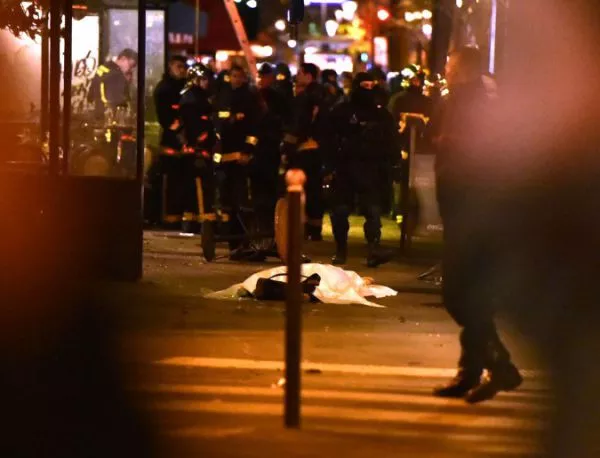 В парижкото предградие "Сен Дени" тече антитерористична операция, има стрелба*