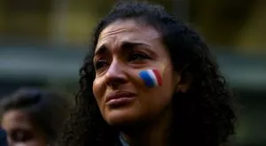 ИДИЛ пое отговорност за атаките в Париж: Това ви е за Сирия