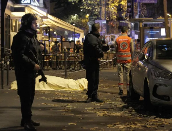 Терористите от Париж може да са част от канал на ИД, минаващ през Балканите