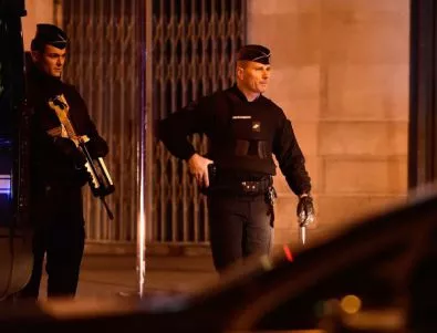 Терористите от Париж все още може да са в Германия