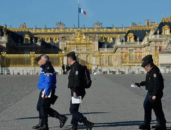 В атентатите в Париж са замесени трима братя