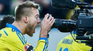 С историческа победа над Словения Украйна гледа към Евро 2016