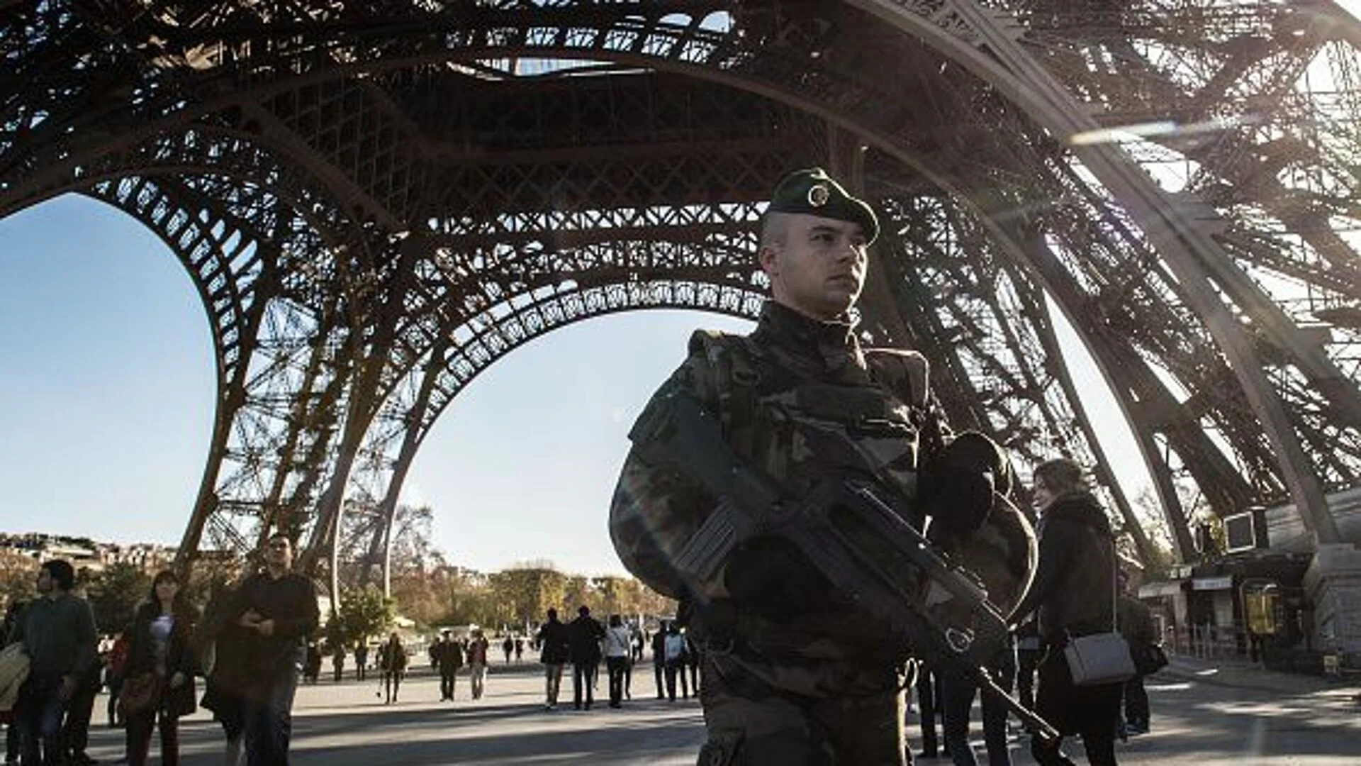 Франция обяви повишена терористична заплаха за новогодишната нощ