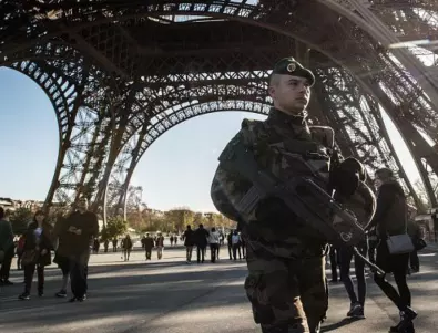 Франция обяви повишена терористична заплаха за новогодишната нощ
