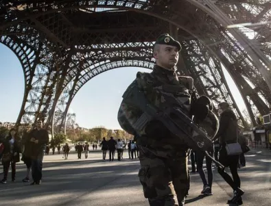 Заради джихадистки симпатии френските власти поставиха под наблюдение 900 французи