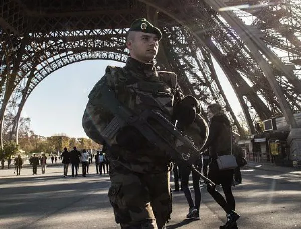 Франция засили мерките за сигурност след случилото се в Берлин