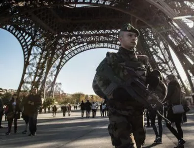 Стрелба в Париж, един човек загина