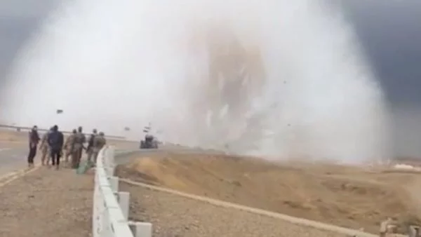 Минирана кола се взриви на тренировъчен лагер в Либия, загинаха 46 души