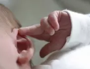 С революционна генна терапия: Глухо по рождение момиченце вече чува