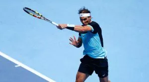 Надал смаза Анди Мъри и загатна, че ще гони титлата в Лондон