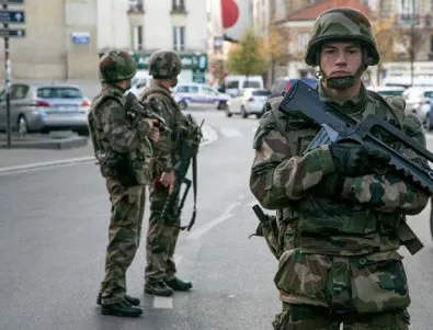 Парижката полиция провежда операция по обезвреждане на джихадист