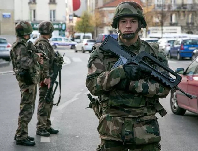 Белгийската полиция 13 пъти е изпуснала атентаторите от Париж