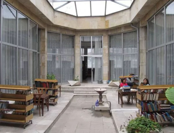 Библиотеката в Асеновград се готви да сключва договори за финансиране