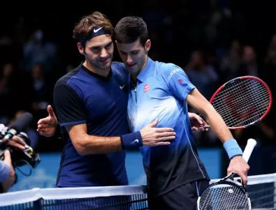 Федерер и Джокович са на полуфинал в шоуто на осемте най-добри в Лондон