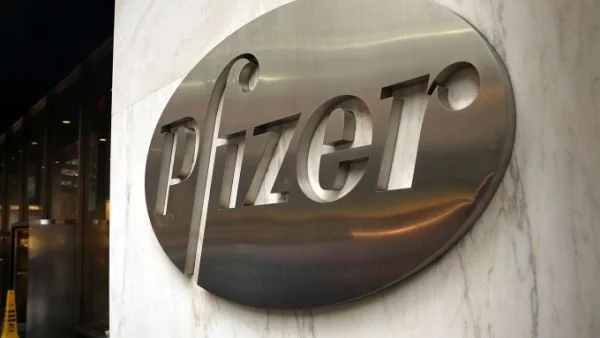 Най-голямата фармацевтична сделка в историята: Pfizer купува Allergan