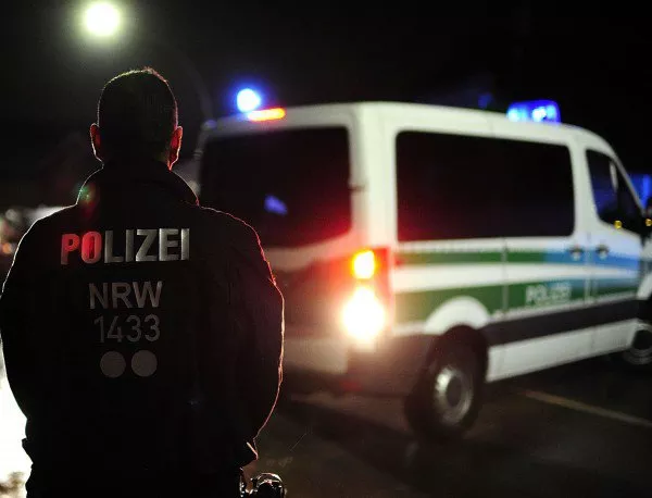В най-големия публичен дом в Берлин нахлуха 900 полицаи