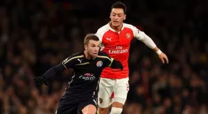 Йозил гони исторически рекорд на Тиери Анри