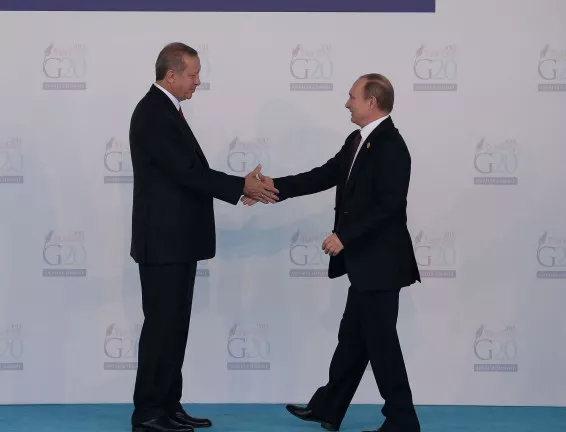 Ердоган: Ще правим с Русия енергиен коридор за Европа